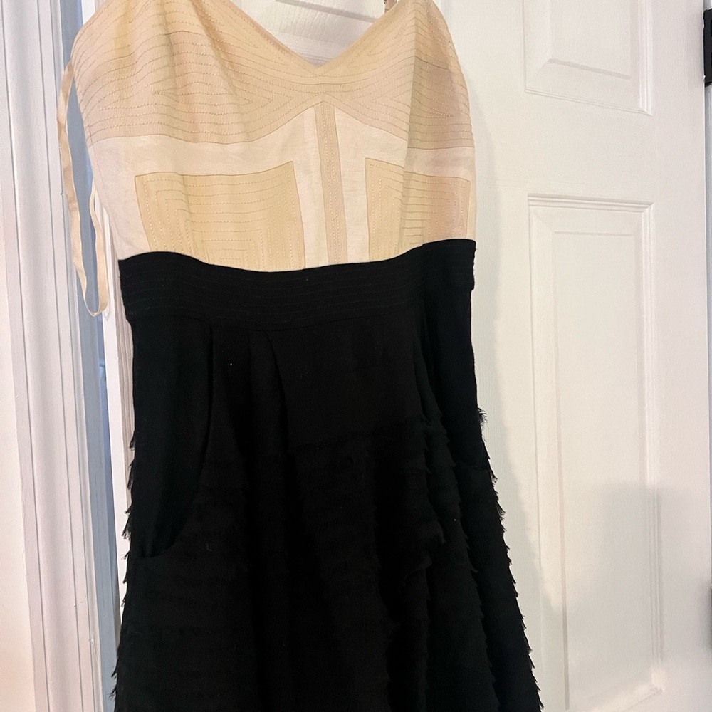 DVF Elegant Black and Cream Dress